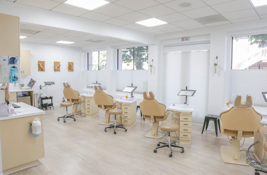 Feusier dental clinic