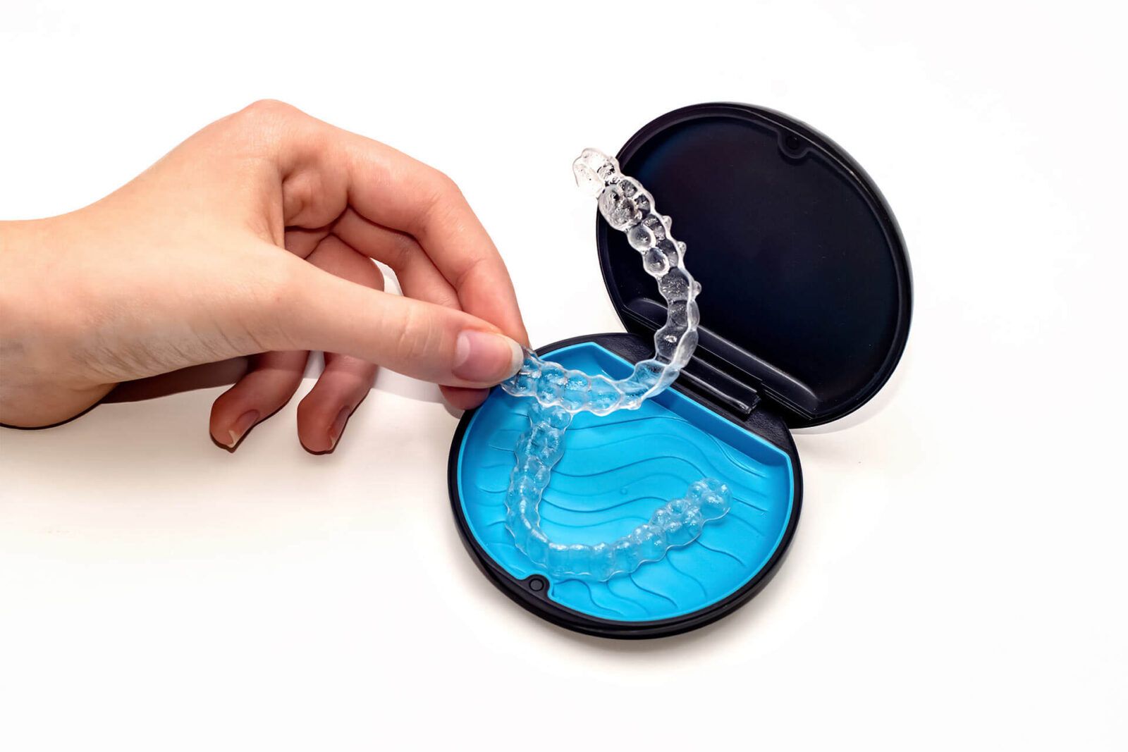 Transparent aligners and storage case box