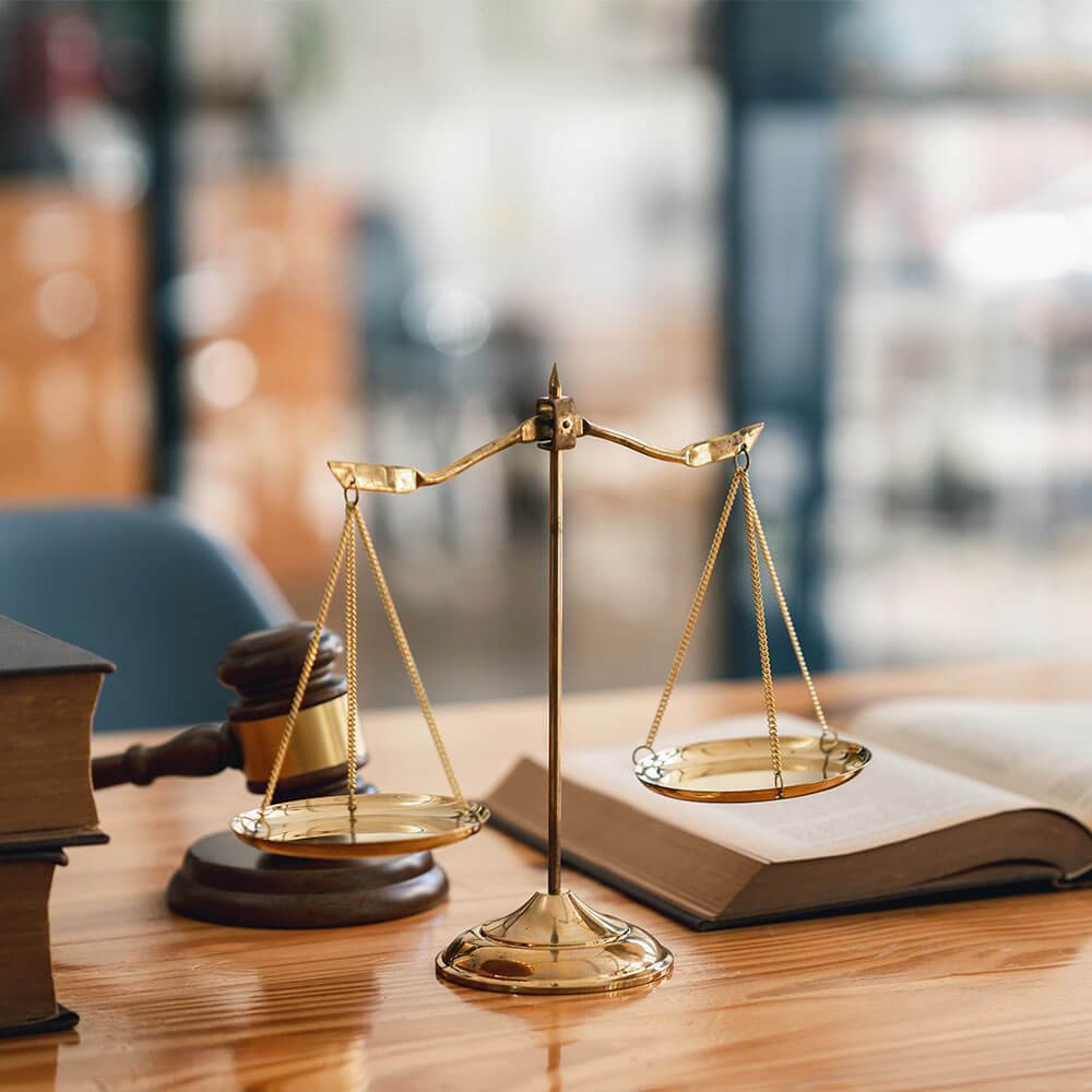 judgment hammer, Legal office. Attorney at law