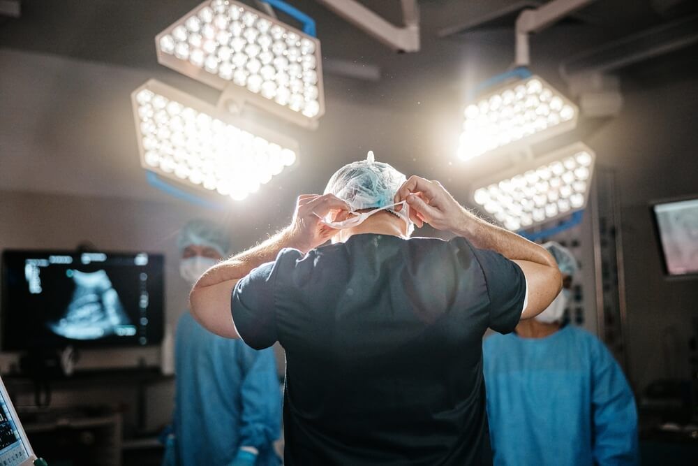 Spine Surgery & Robotics