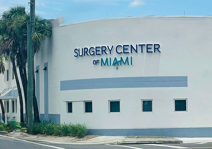 SURGERY CENTER OF MIAMI