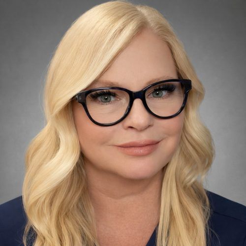 Lisa Prieto Headshot