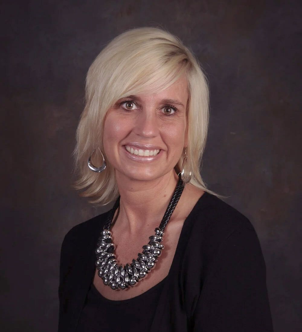staff-sheyna stinnette